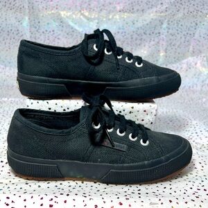 2750 COTU Classic Sneaker Unisex